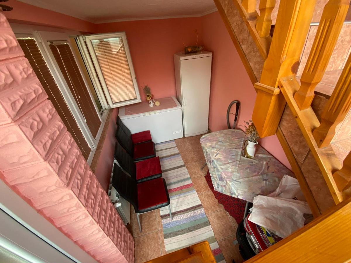 Skorenovac Sud ,,Antal I Olga,, B&B 외부 사진